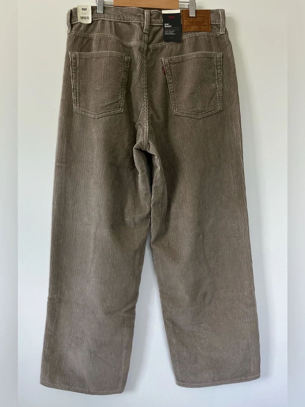 Levis men’s size